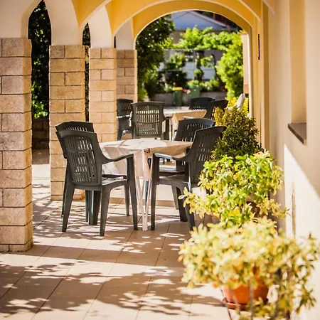 Apartment In With Sea View, Loggia, Air Conditioning, W-lan *