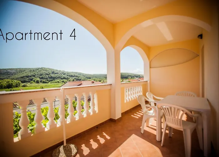 아파트 In With Sea View, Loggia, Air Conditioning, W-lan