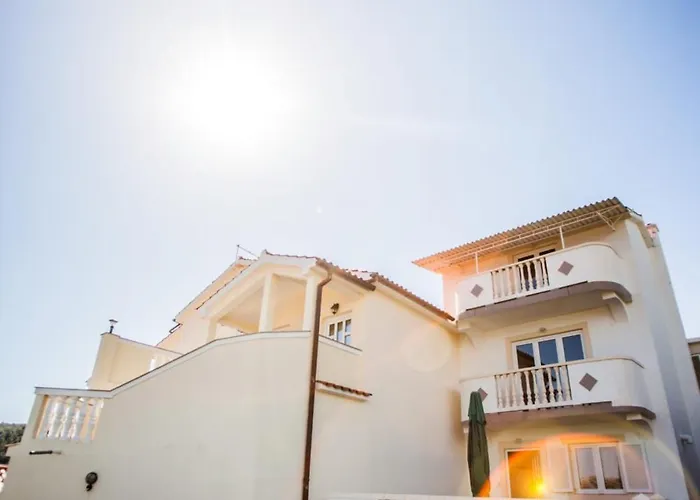 In With Sea View, Loggia, Air Conditioning, W-lan Appartement Lopar