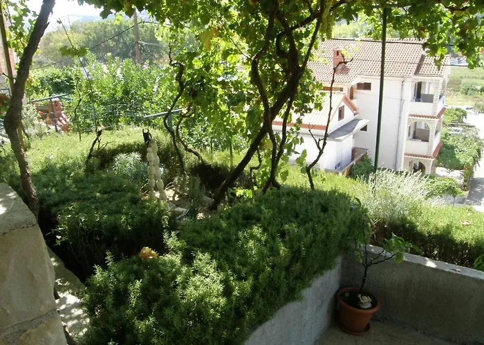 Appartement In With Sea View, Loggia, Air Conditioning, W-lan